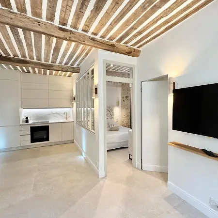 Luxe Et Charme Sur Les Remparts Du Vieil * Antibes