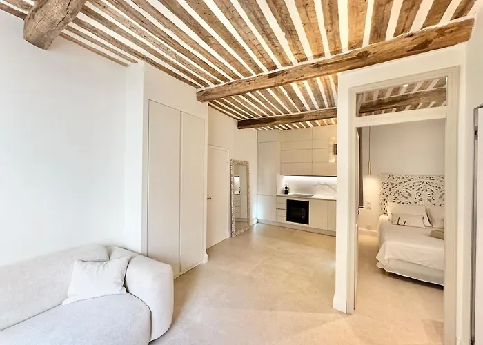 Luxe Et Charme Sur Les Remparts Du Vieil Апартаменти