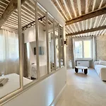 Luxe Et Charme Sur Les Remparts Du Vieil אנטיב