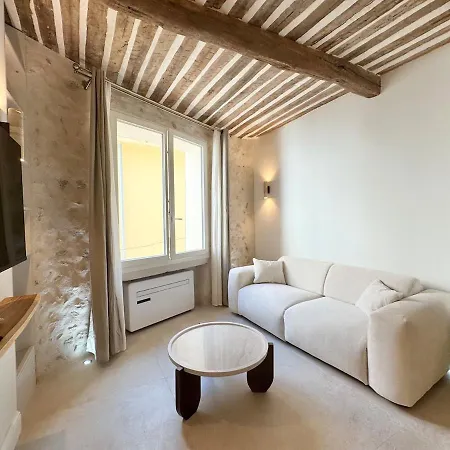 Luxe Et Charme Sur Les Remparts Du Vieil 昂蒂布